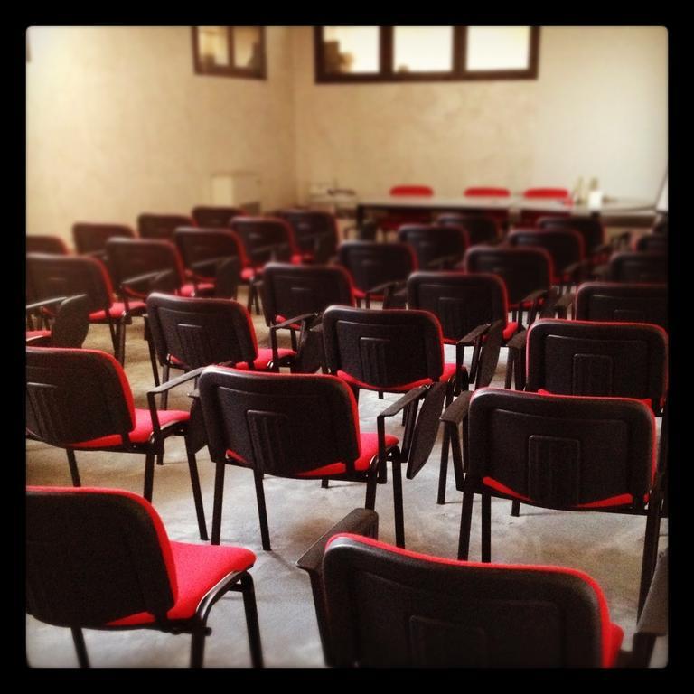 Hotel Italia Carmagnola Kültér fotó